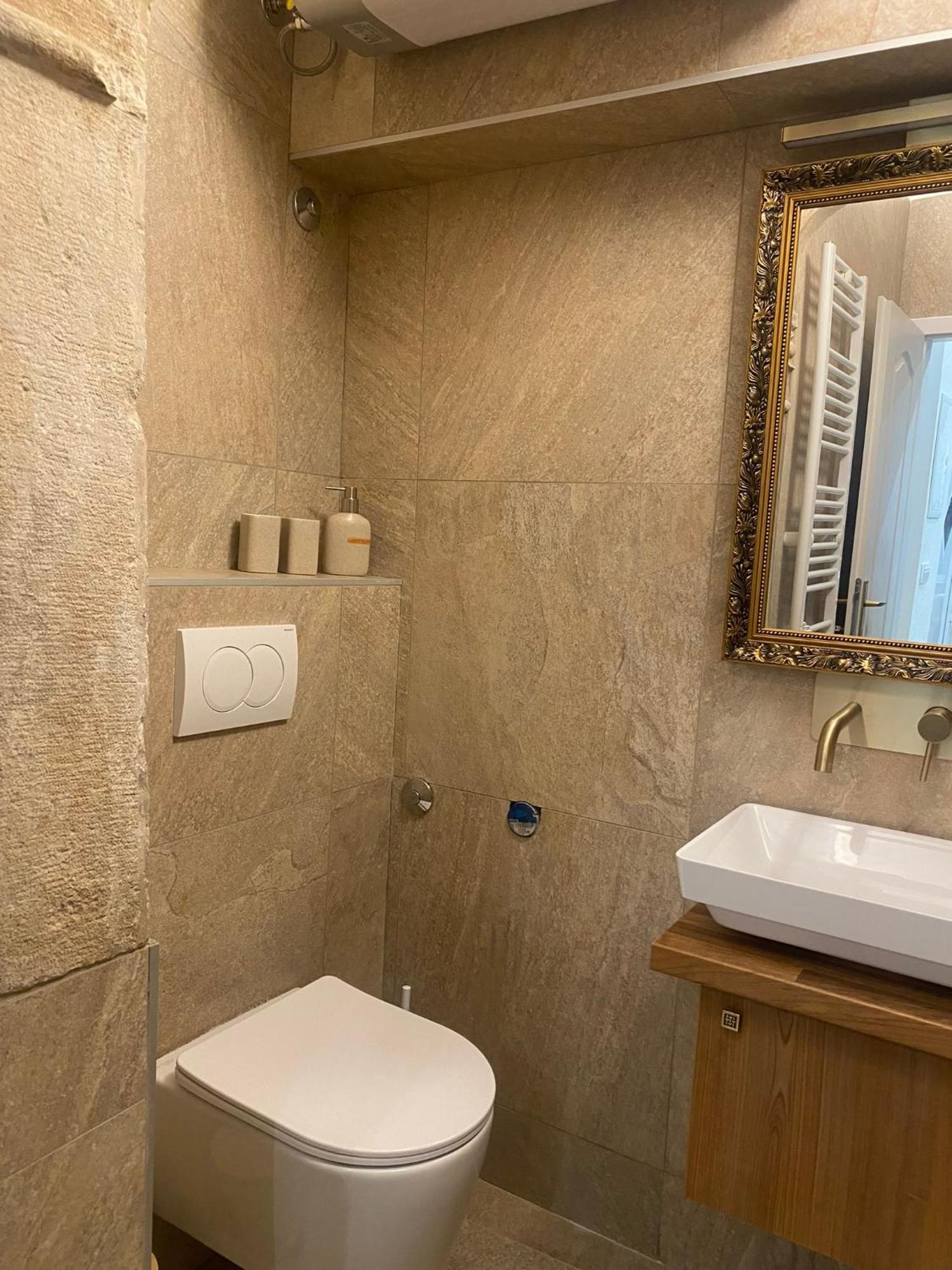 Apartment Diokletian's Golden Nest Split