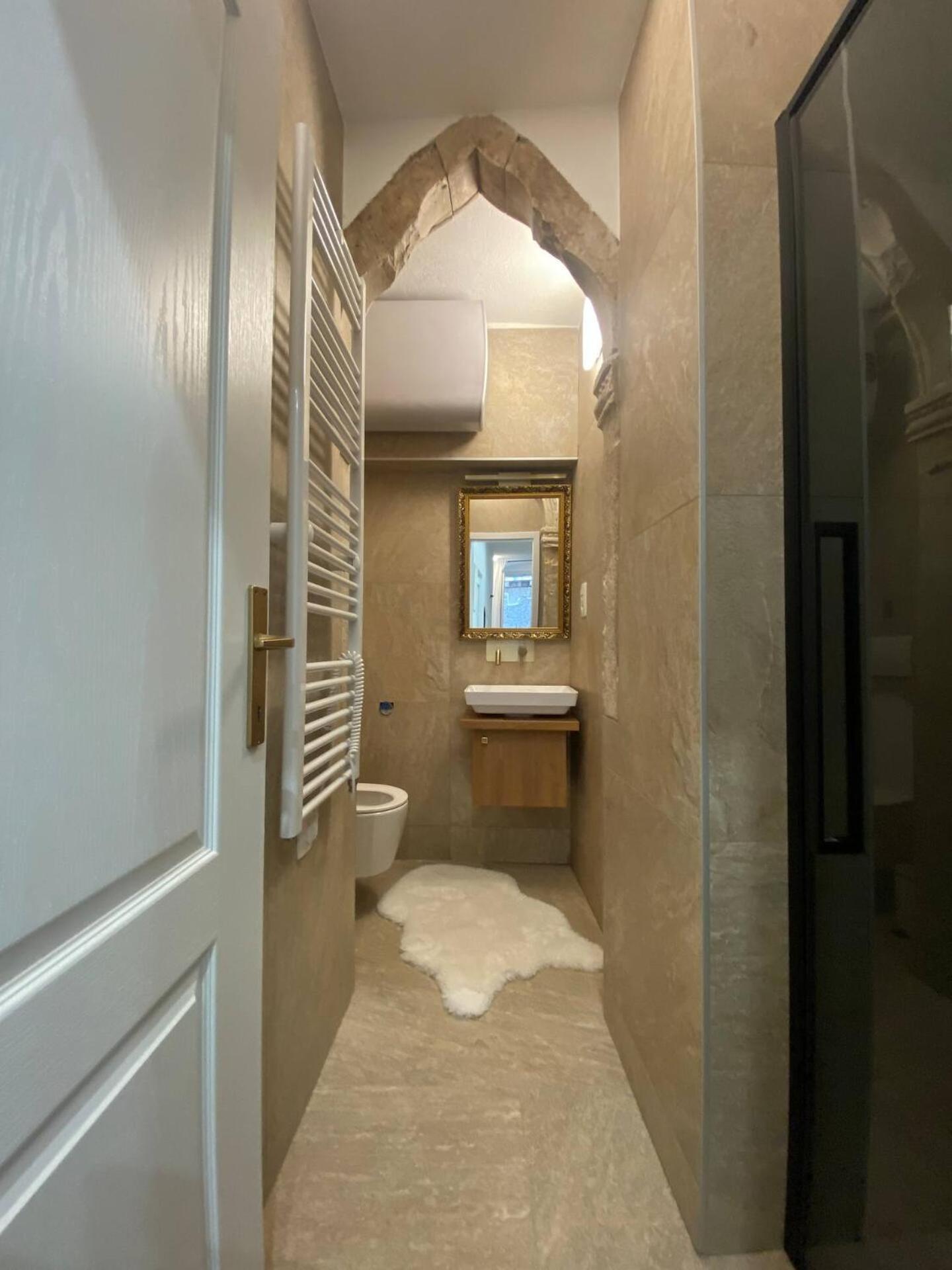 Apartman Diokletian's Golden Nest *
